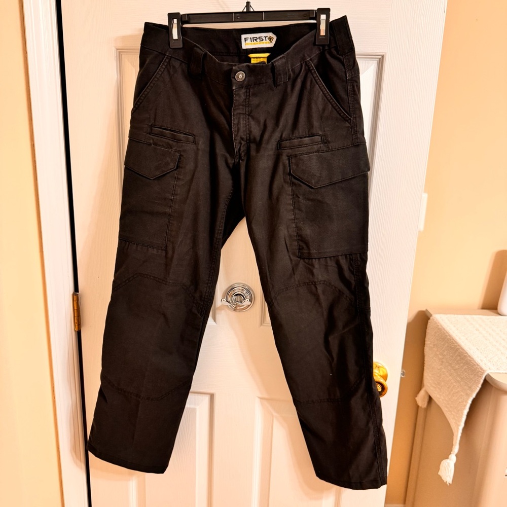 Women’s Tactical Pants, 10 Reg, Black color - Picture 3 of 8